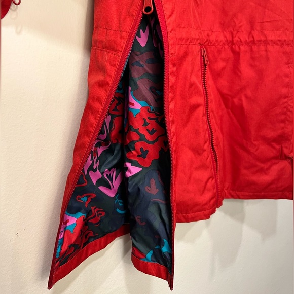 Opening ceremony x Columbia windbreaker jacket. - Picture 7 of 9